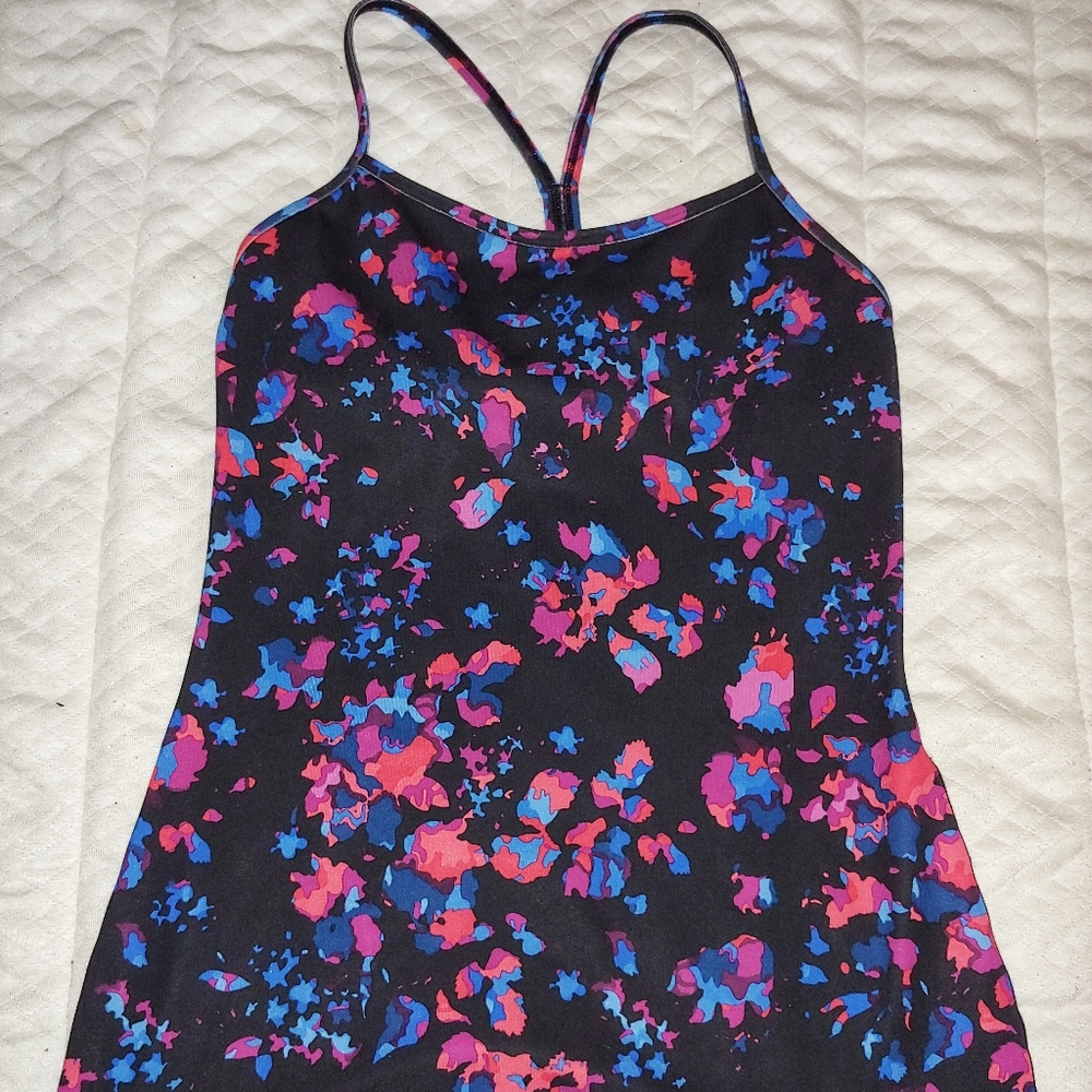 Lululemon Black Floral Power Y